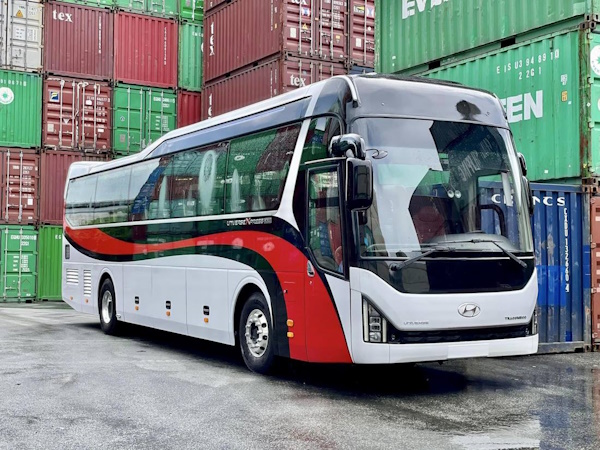 45 Seater Bus Rental to Lai Chau