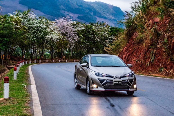 4-Seater Car Rental Hanoi to Thai Binh