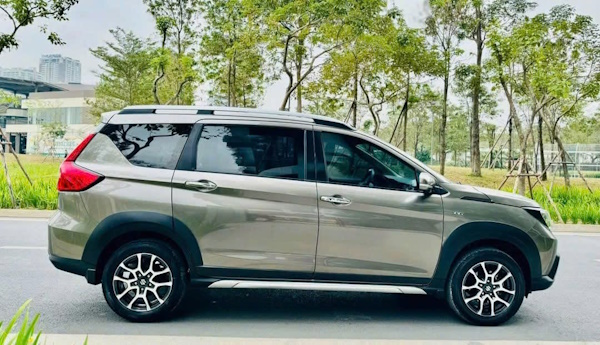 7-Seater Car Rental Hanoi to Ha Nam