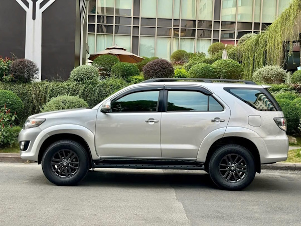 7-Seater Car Rental Hanoi to Thai Nguyen