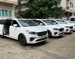 4-seater car rental Saigon to Quang Ngai