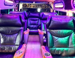 9-Seater Limousine Rental to Quang Binh